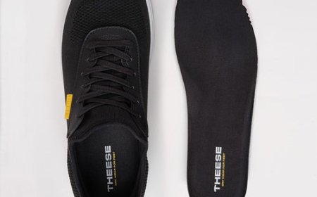 The Perfect Footwear for All Seasons: Waterproof Shoes for Men and Women