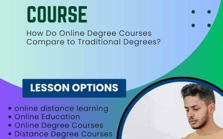 What Is the Comparison Between Online Degree Courses and Traditional Degrees?