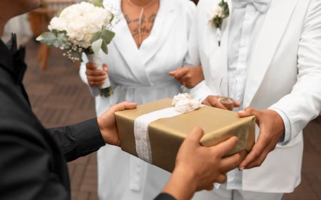 Exceptional Wedding Gift Ideas For All Couples