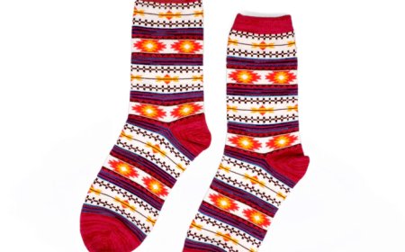 How to Pick the Right Colorful Socks for Men to Go with Shoes, Pants, and Their Style