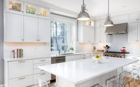 How to Pick the Right Kitchen Countertop in 2025