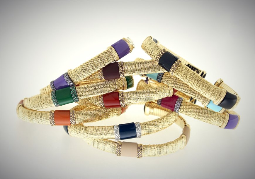 Benefits of Buying from a Gold Wholesale Trader in Dubai