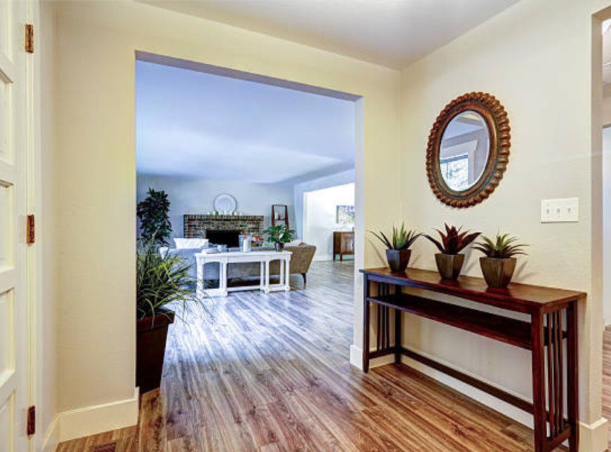 Top Decor Ideas for Entryways and Hallways