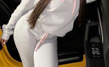 Is the Syna World Tracksuit Good for Daily Wear