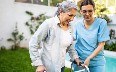 Private Carers Croydon: Personal Support That Matters