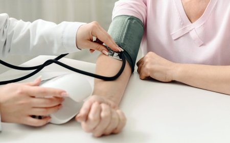 How a General Physician Helps in Managing Chronic Conditions like Diabetes & BP