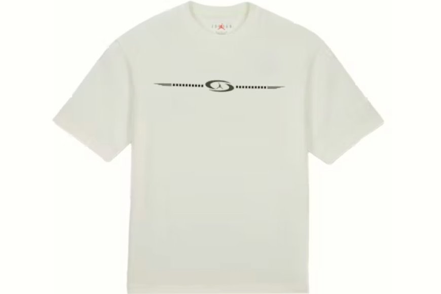 Stussy Hoodie Looks Good with Travis Outfit